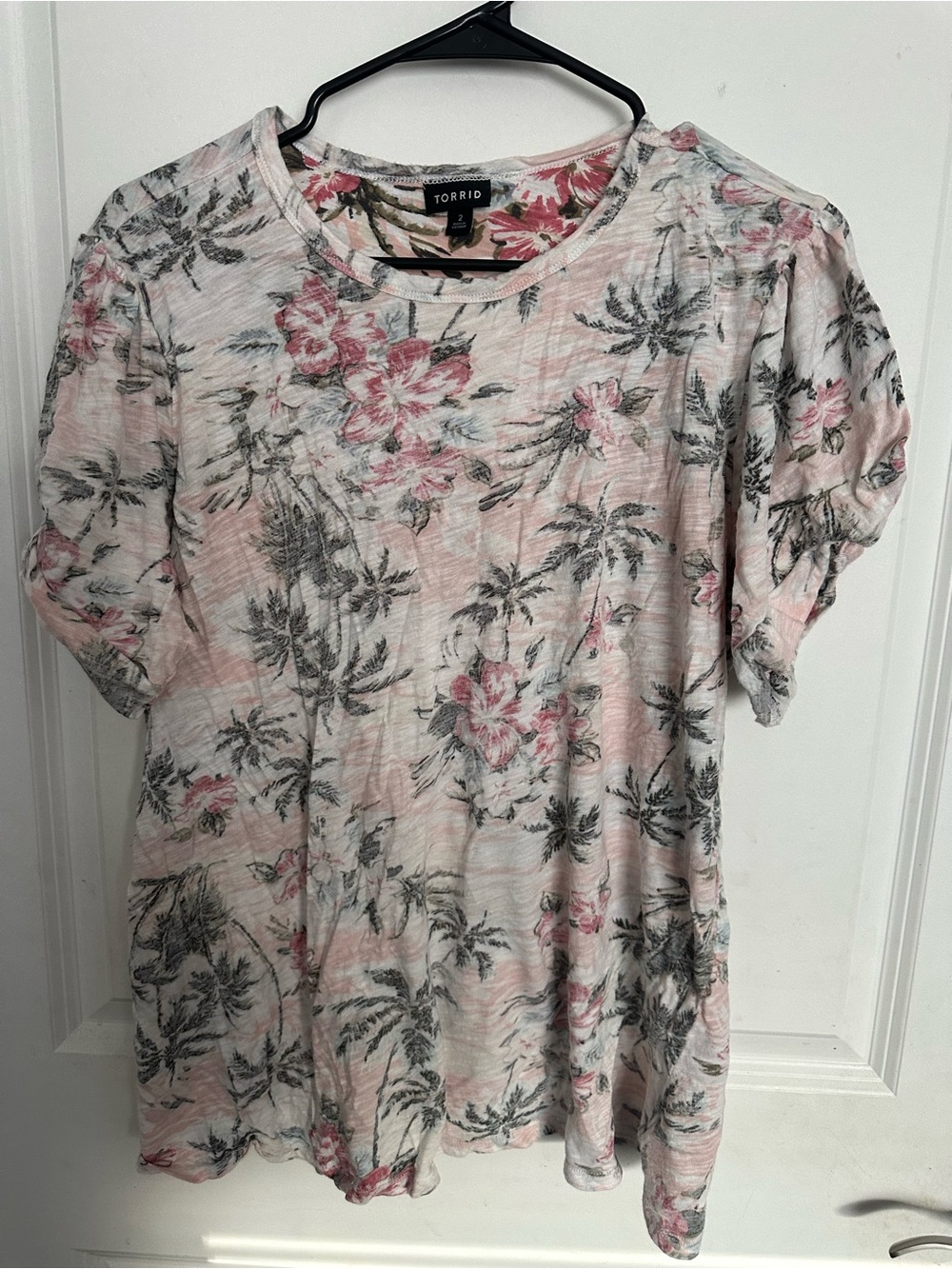 torrid Pink Floral Palm Short Sleeve Tee